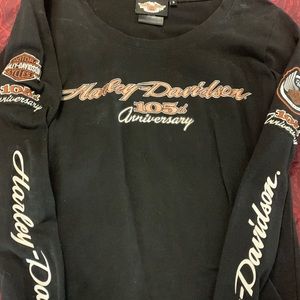 COPY - Women’s Harley Davidson longsleeve shirts two pack
